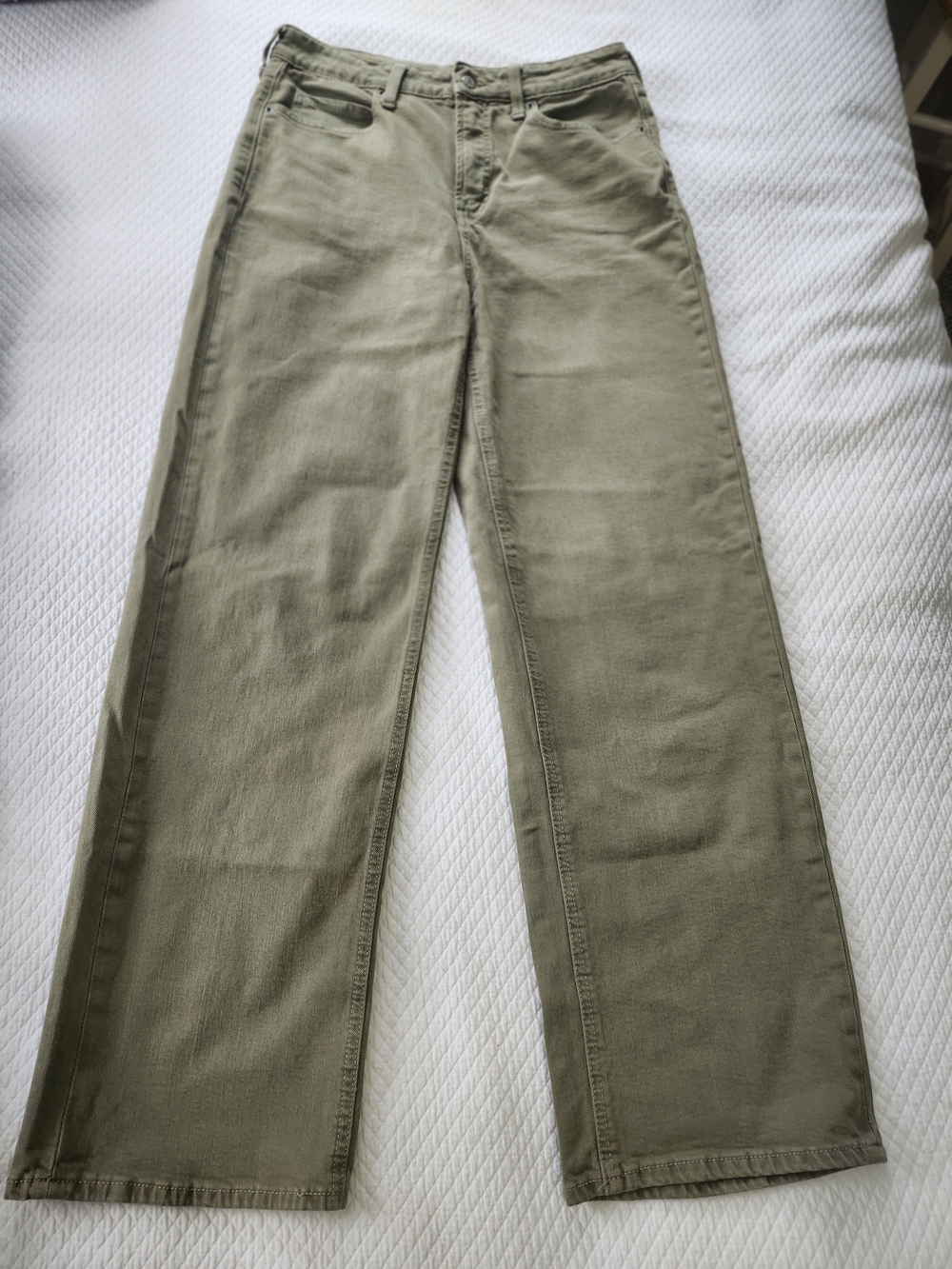 Old Navy Wide-Leg Jeans in Olive Green Women's 8